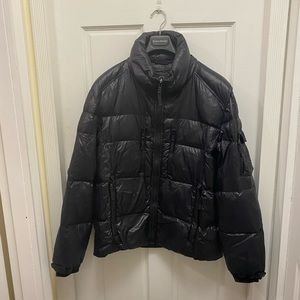 Women’s winter puffer coat, size L